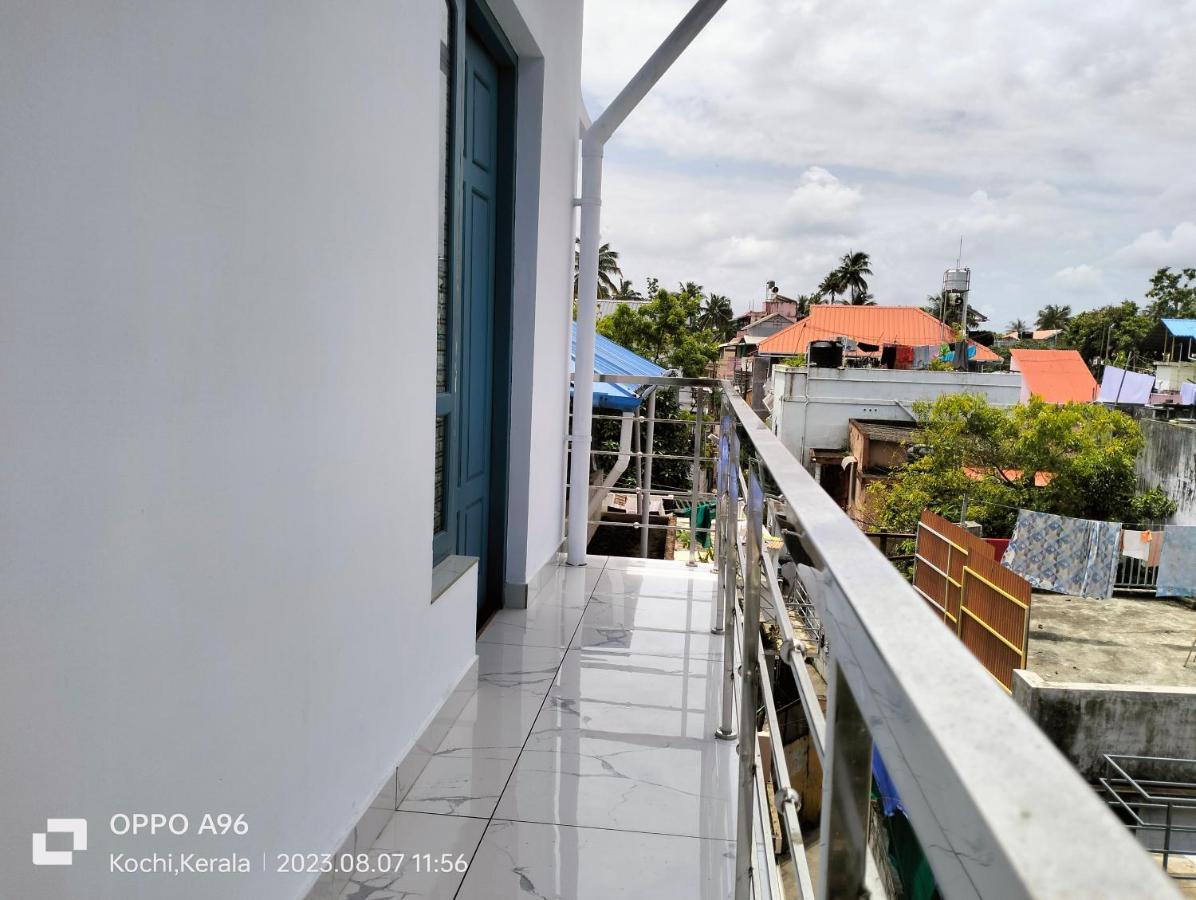 Guestland Homestay Kochi Eksteriør billede