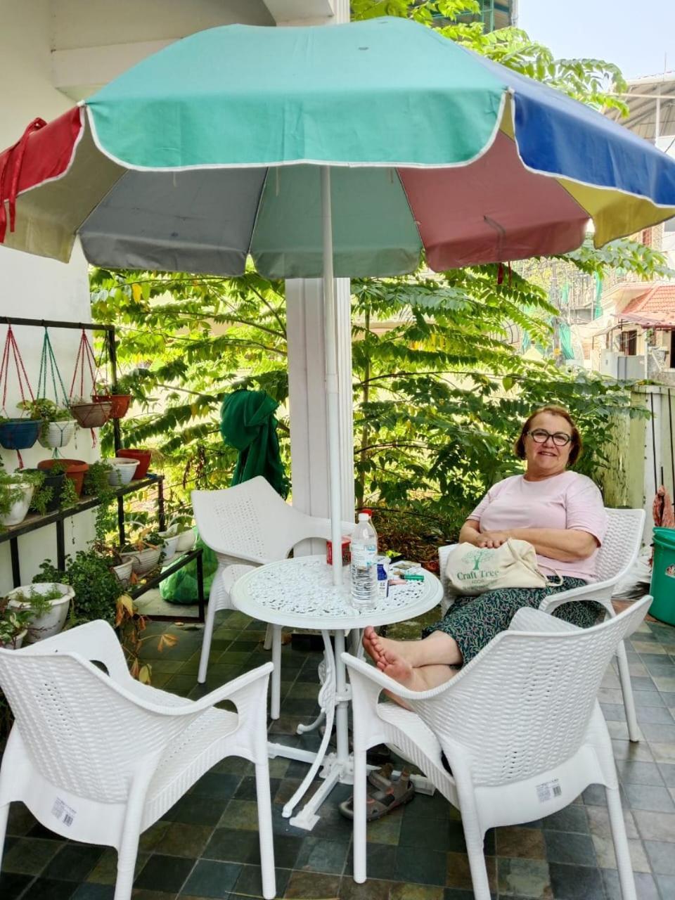 Guestland Homestay Kochi Eksteriør billede